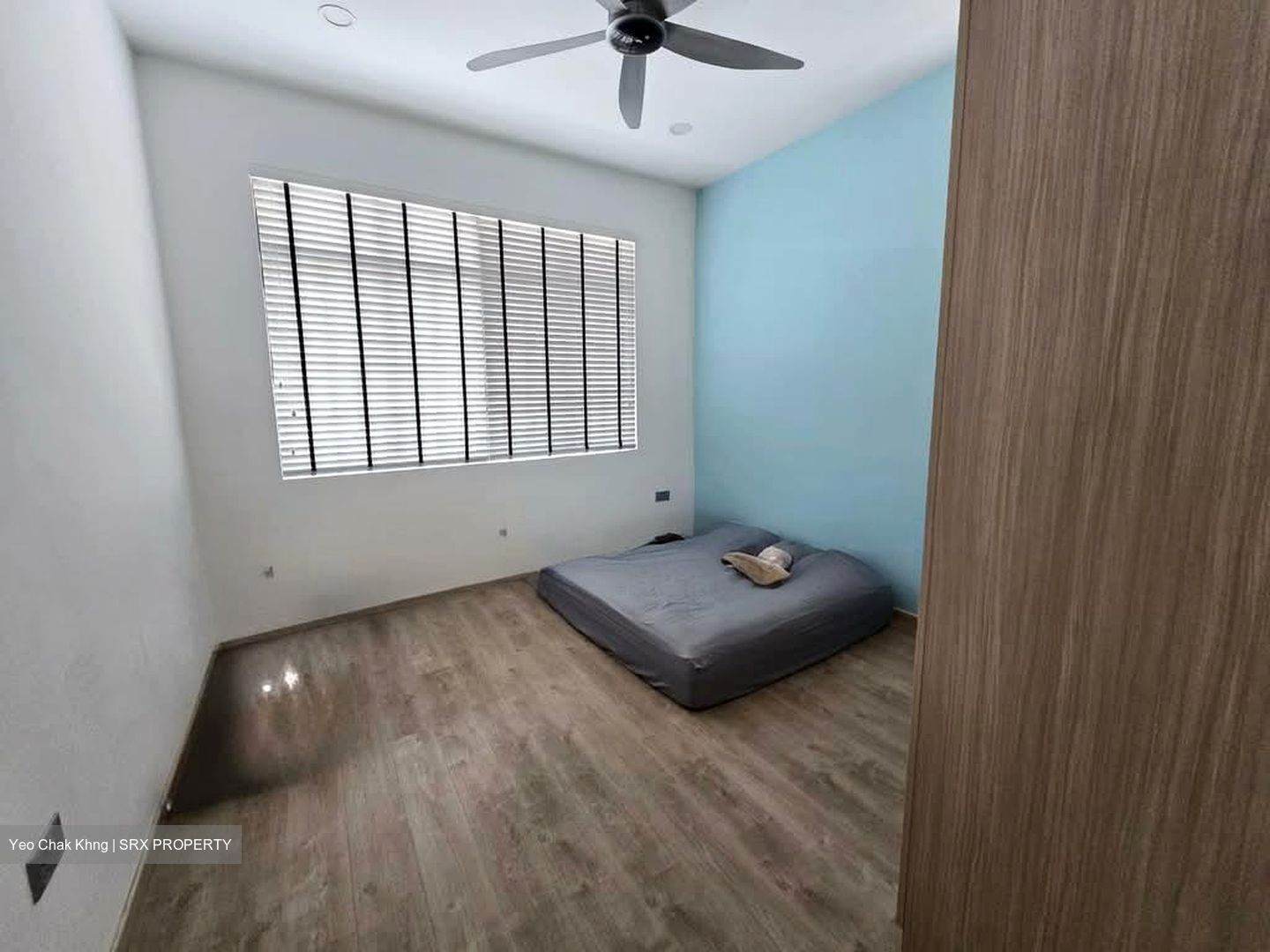Serangoon Central (D19), Terrace #569328331